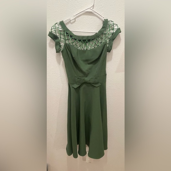 Tatyana Vintage Inspired Green A Line Dress - Picture 2 of 7